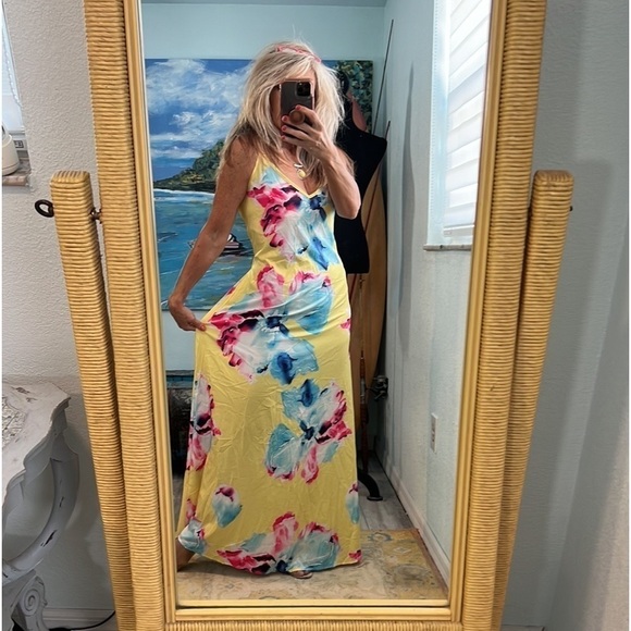 Zanzea, 10, Lightweight, Adjustable Straps, Pull-On, Excellent Condition! - Picture 3 of 9